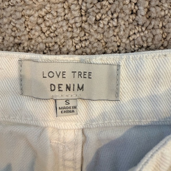 Love Tree Women's White Distressed Jean Shorts - Picture 2 of 5